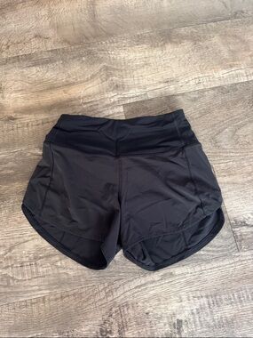 lululemon OG speed up short 4"